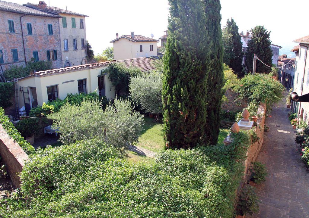 博尔格阿布贾诺Antica Casa "Le Rondini"住宿加早餐旅馆 外观 照片